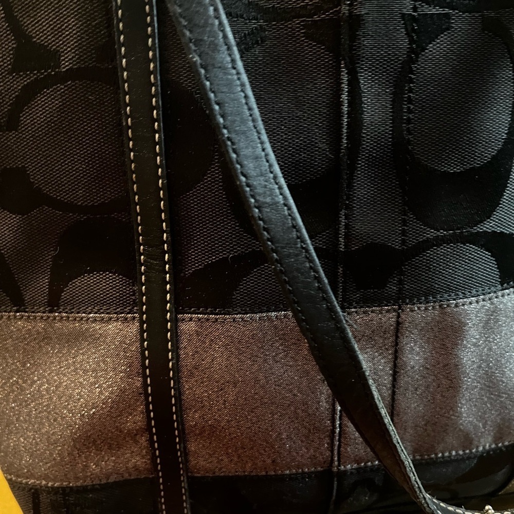 Vintage COACH Black/Gray Signature Stripe Tote Bag Shoulder Purse 11098 - Picture 8 of 12
